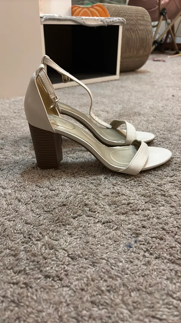 Bandolino Heels - Image 4