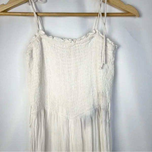 Rip‎ Curl White Fiesta Wide Leg Smocked Cropped Jumpsuit XS - Image 4