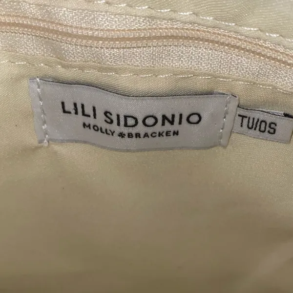 Lili Sidonio x Molly Bracken Metallic Silver‎ Crossbody Bag - Image 9