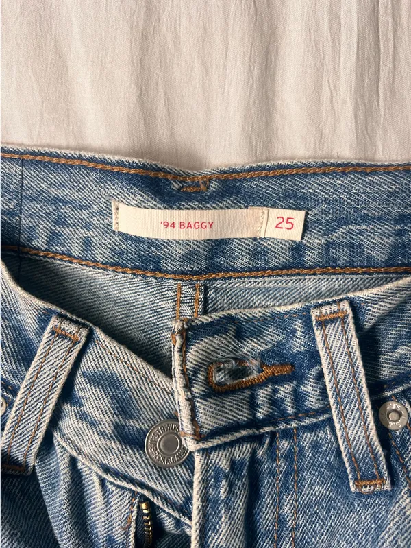 Levi’s Jeans - Image 2