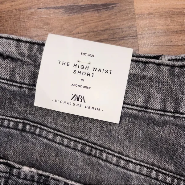 Zara The High Waist Short in Arctic Grey sz 10 NWT distressed - Image 3
