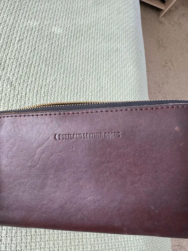 Understated Leather Leather Wallet - Image 4