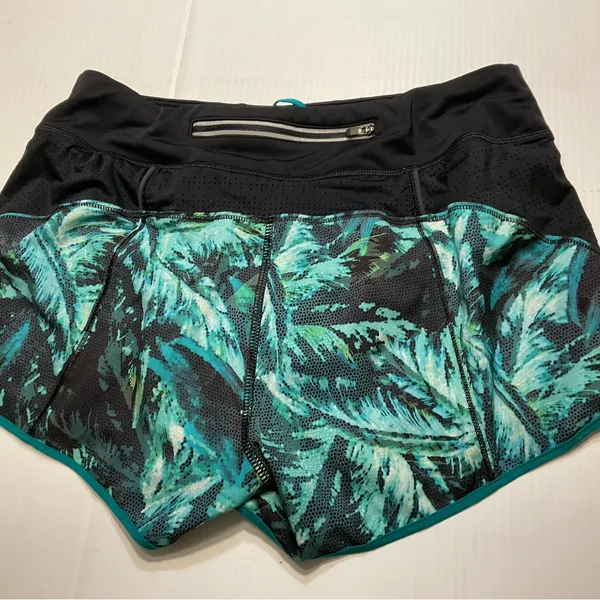 Athleta Women Sz S Track This Run Nepali Teal Green Black 3” Athletic Shorts - Image 6