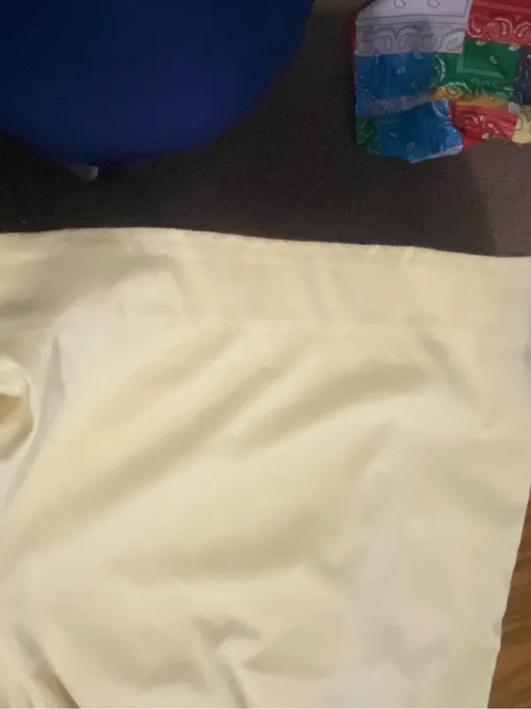 Nike  Dri-FIT Pale Yellow - Image 10