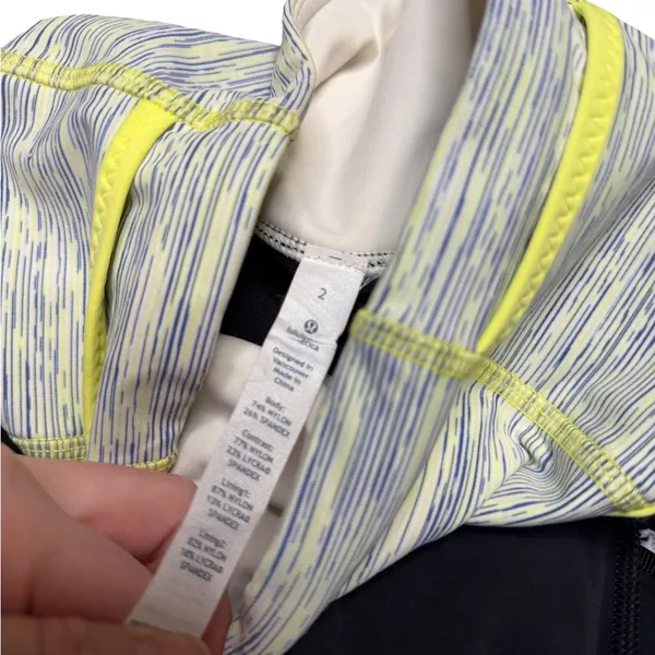 ✨🔥 Lululemon Toasty Tech Tight II Black Size 2‎ 🔥✨ - Image 5
