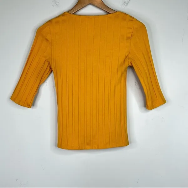 Free People Central Park mustard yellow rib knit button sweater top XS - Image 3