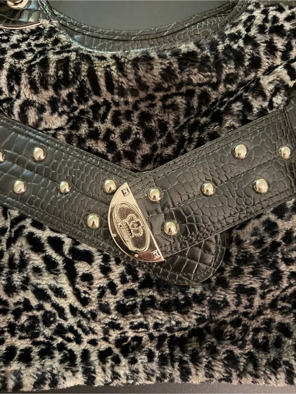 Kathy Van Zeeland Black and Gray Leopard Faux Fur Purse Y2K - Image 2