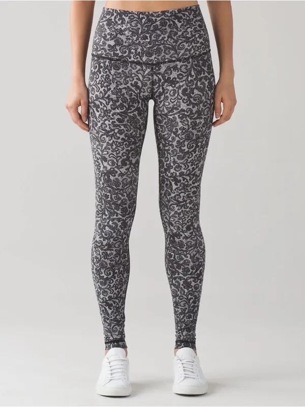 Lululemon Wunder Under Pant (Hi-Rise) Mini Cinder Lace White Black Size 4 - Image 7