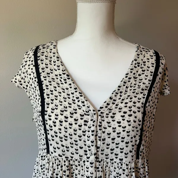 Vanessa Virginia by Anthropologie Spotted Black and White Blouse M - Image 5
