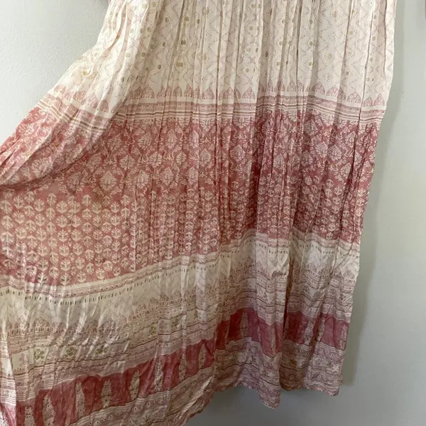 Avaasa pink‎ and white modest 3/4 sleeved lightweight dress women size medium - Image 5