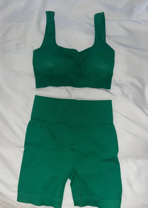 Amazon Ribbed Workout Set Green - Image 2