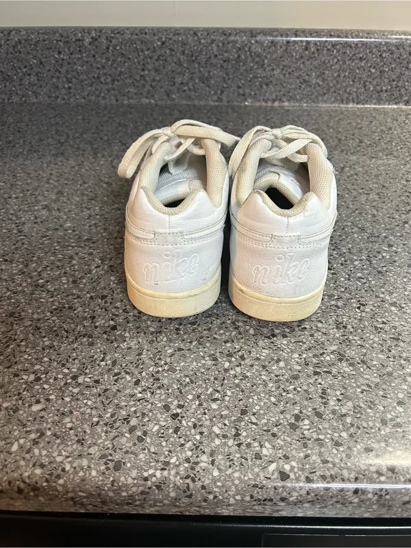 Women’s White Athletic Sneakers - Classic Low-Top Design - Image 8