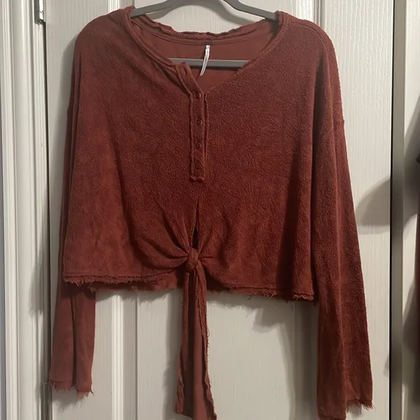💖 Free People‎ Emma Long-Sleeved Henley in Terracotta - Image 2