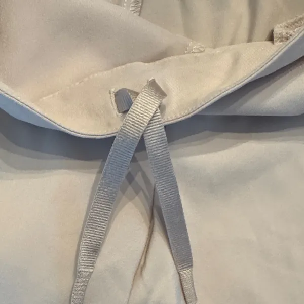 Nike Dri Fit Women's Light Tan Shorts M - Image 6