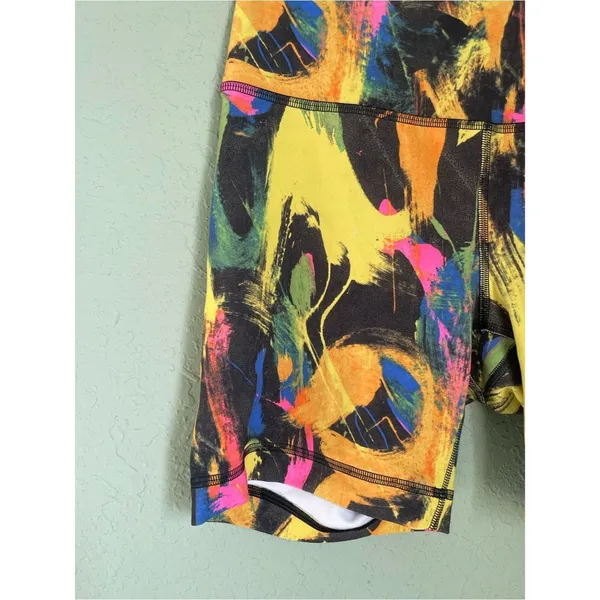 Lululemon Wunder Train High Rise Short Size 8 Undertone Black Multi Biker - Image 7