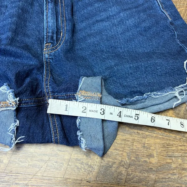 American Eagle Curvy Relaxed Denim Jean Shorts Womens 10 High Rise Strigid - Image 9
