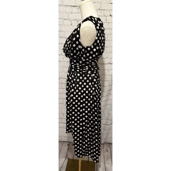 AA Studio black-and-white polka dot dress gathered neckline and Waist Size Small - Image 3
