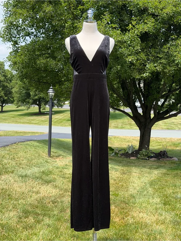 NEW Lulus Black Velvet Lace Mesh‎ Cutout Jumpsuit Formal Evening Party Cocktail - Image 2