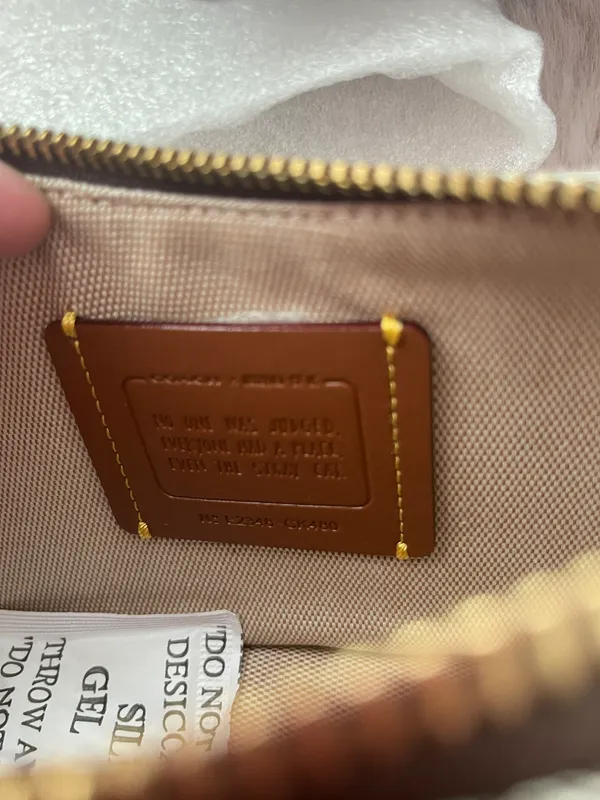 Coach X Observed By Us Swinger Bag 20 In Signature Jacquard - Image 5