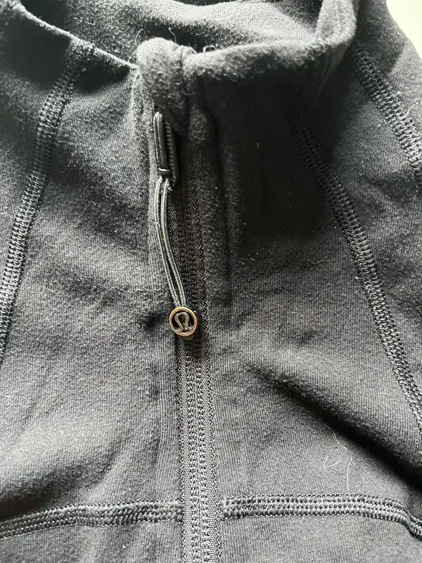 Lululemon Zip-Up Jacket Black - Image 3