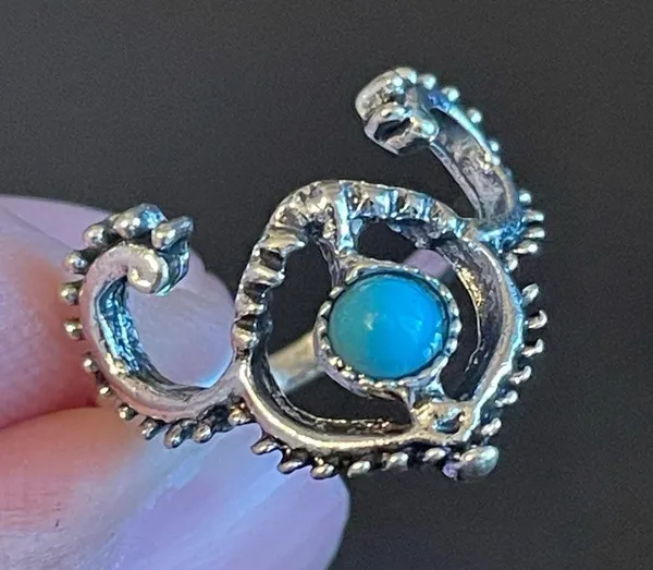 Turquoise stone silver plated horn ring size 6 - Image 7