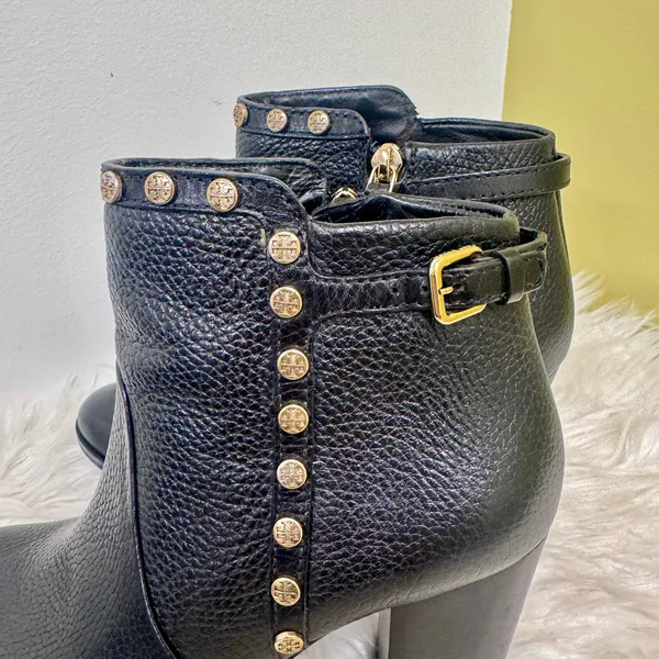2010s Tory Burch Mae Ankle Boots Bootie Pebbled Leather Black Gold Studs 7.5M - Image 9