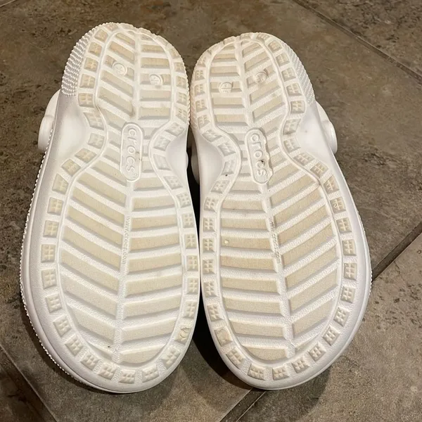 CROCS White Classic Lined Clog Shoes Unisex Size M4 W6 203591 - Image 6