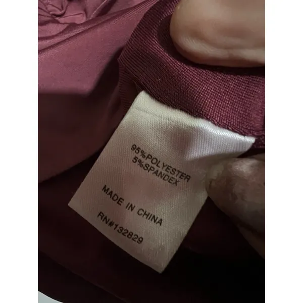 REMI x REVOLVE Stephanie Shirt Size XS Wine‎ VNECK long Sleeve Crop Top - Image 4