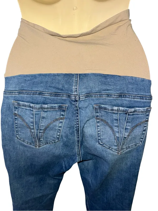 Indigo Blue Skinny Maternity Jeans in Blue with Beige Panel size medium. - Image 3