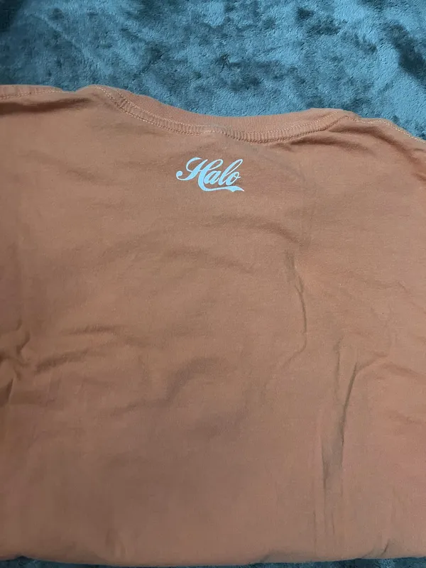 tn t shirt Orange Size L - Image 3
