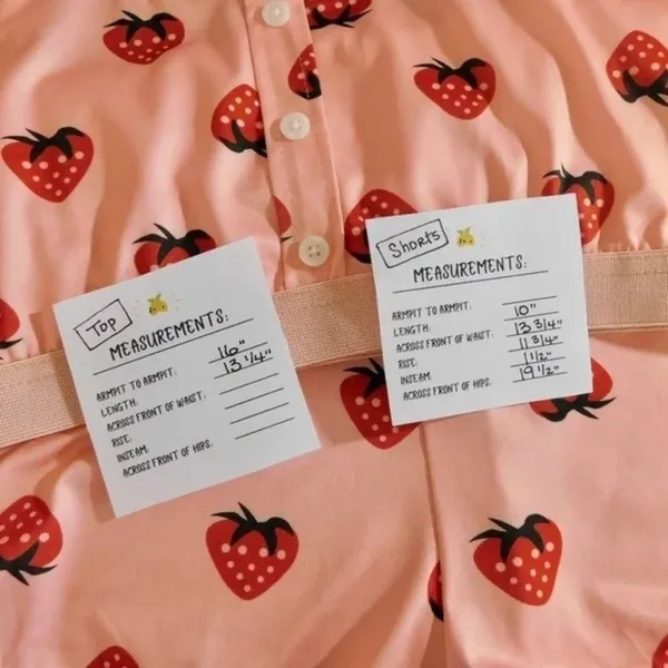 NEW!! STRAWBERRY Print Red Pink Cropped Loungewear Two Piece Set X-Large - Image 10