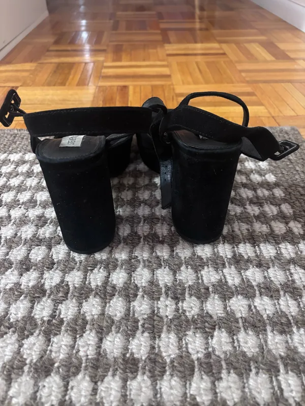 Steve Madden Heels - Image 4