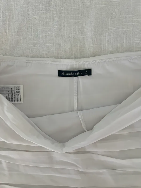 Abercrombie White Skort - Image 3