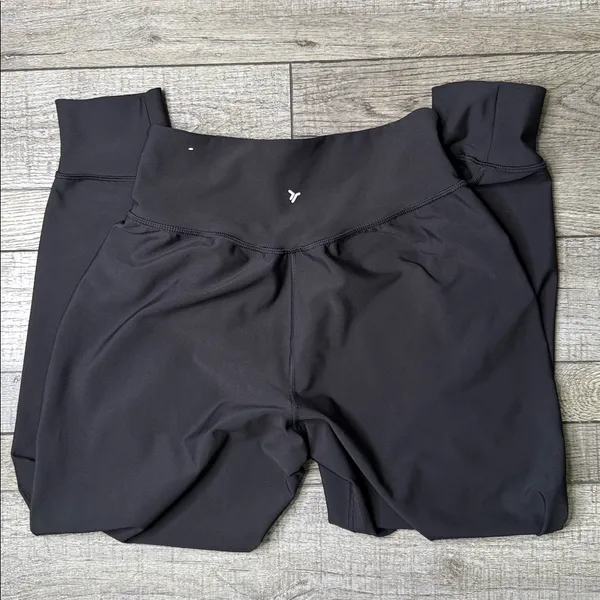 Old Navy Active Black High-Rise Joggers - Image 5