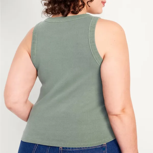 💥 Old Navy Olive “Snug” Crop Tank Top - Image 2