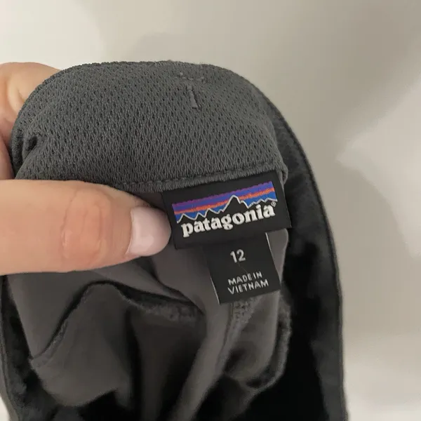 Patagonia Size 12 Women’s Pants Hiking Camp Workout Pockets - Image 6