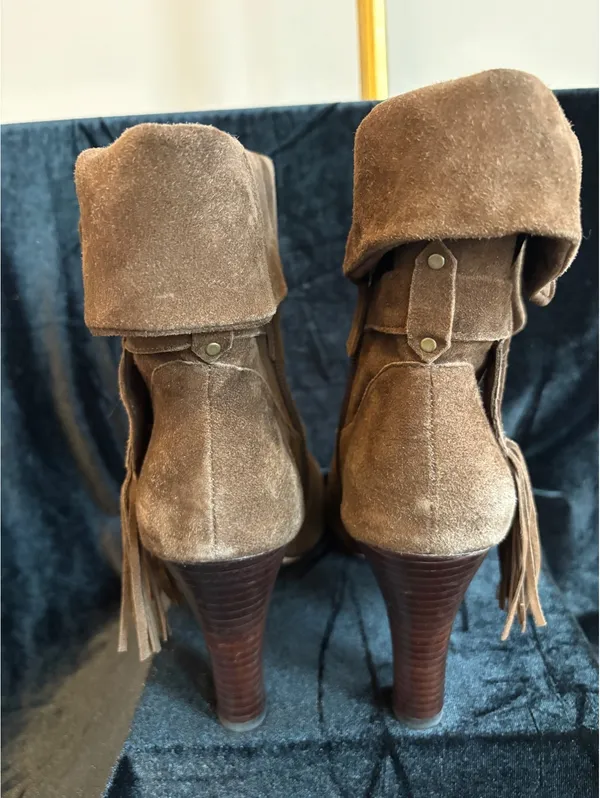Johnston & Murphy Women's Brown Suede Fringe Ankle Boots Size 9.5 M - Image 4