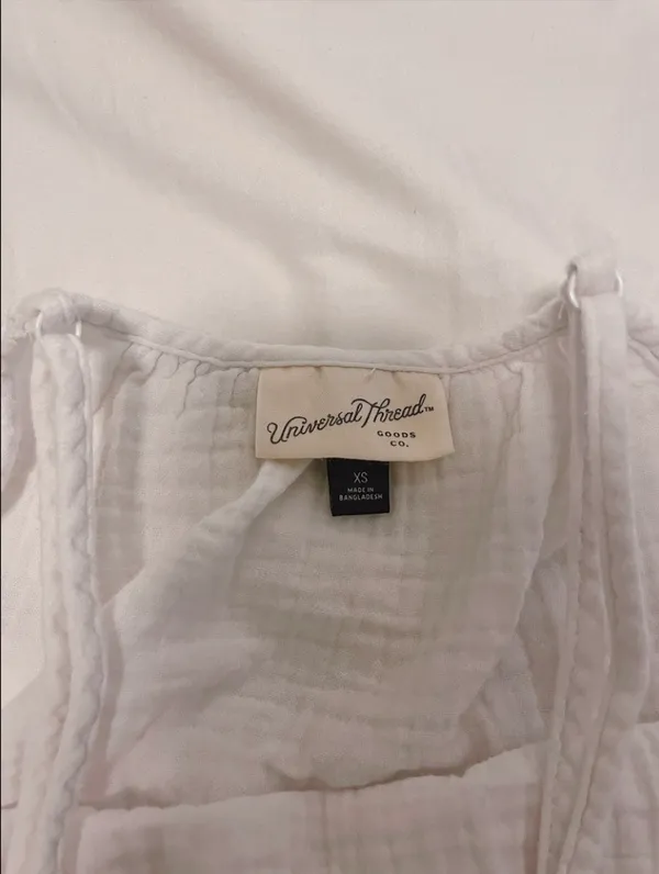 Target White Textured Cami Tank Top Size XS - Image 4
