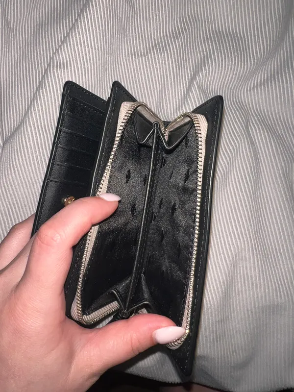 Wallet - Image 3