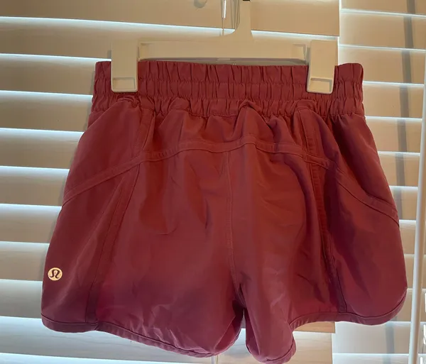 Lululemon Tracker Shorts 4in - Image 2