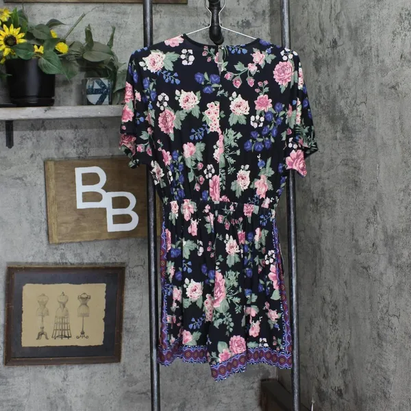 Colleen Lopez Womens Short-Sleeve Romper with Keyhole Back 688985 Black Floral S - Image 2