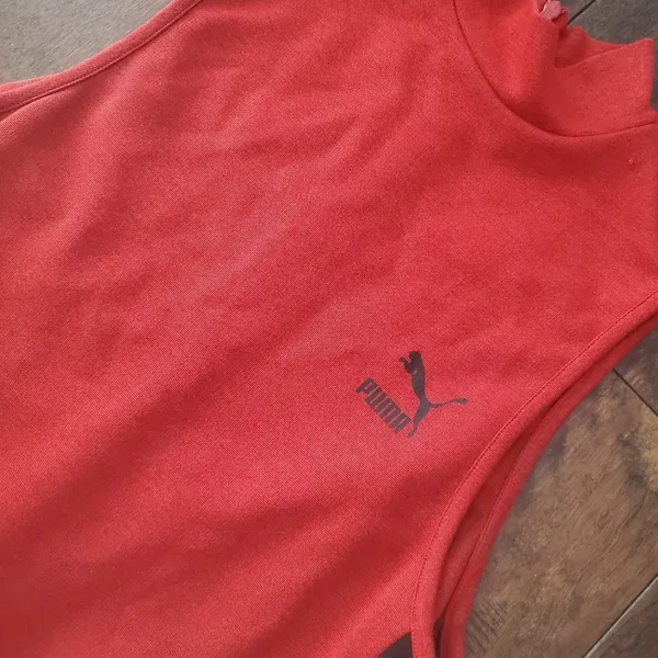 Puma athletic jumpsuit in red and black slevless super cute size XL women's - Image 6