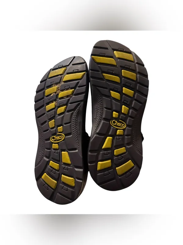 Chaco Z1 Cloud Vibram Black Open Toe Sandals with Green/Gold Pattern Straps - Image 5