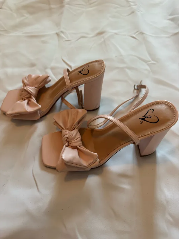Windsor Blush Pink Women's Heels with Bows - Image 2