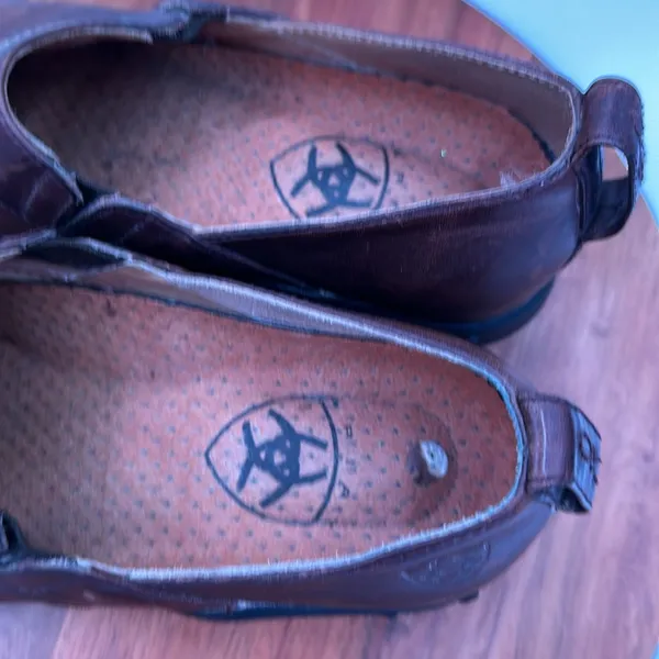 Ariat women’s shoes size 5.5 - Image 5