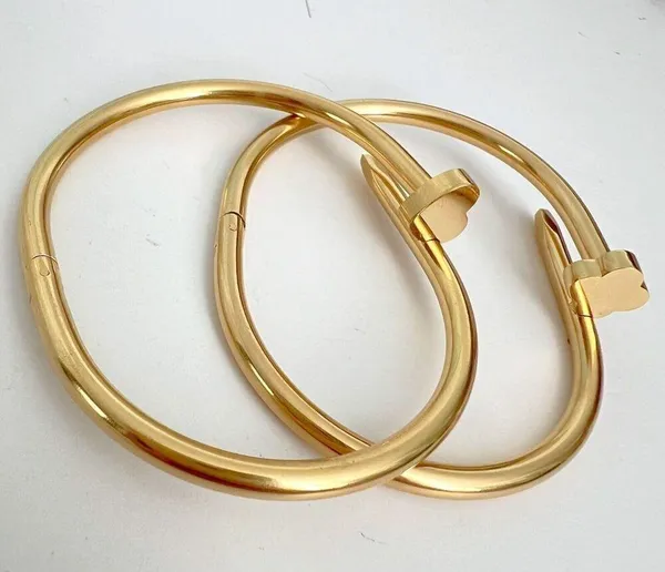 18K Gold Plated Nail Clover Bangle Bracelet Stainless Steel womens Jewelry NWT - Image 9