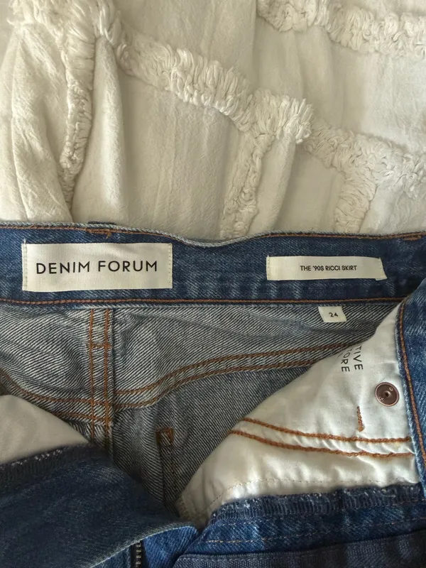 Aritzia Denim Forum Skirt Mini - Image 4