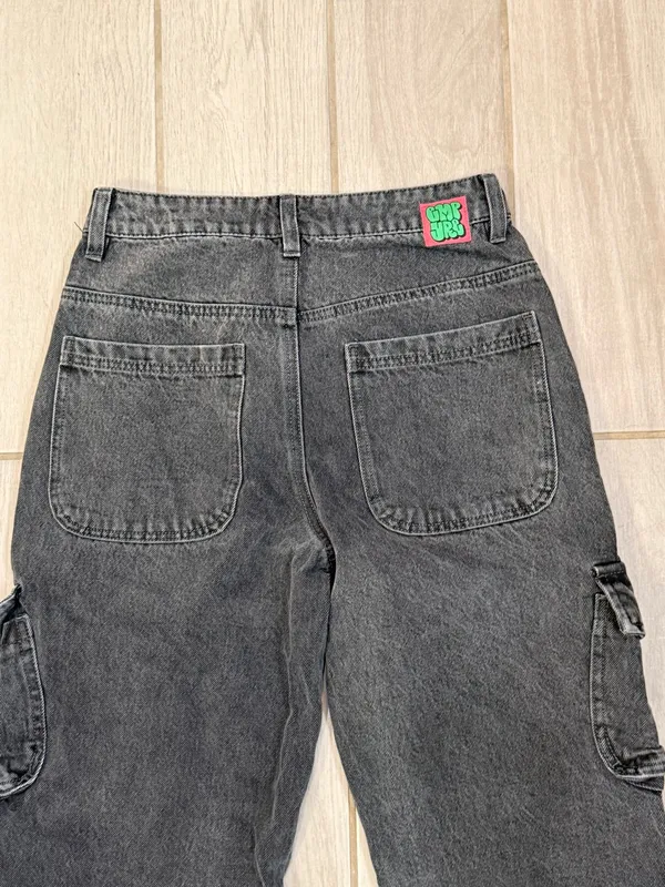 Empyre wide leg cargo jeans size 4S Black - Image 8