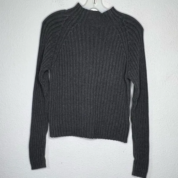 Ribbed Gray Sweater‎ Gray - Image 5