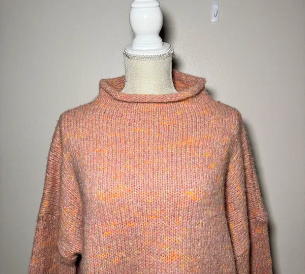 | Varina Mockneck Pullover Sweater - Image 7